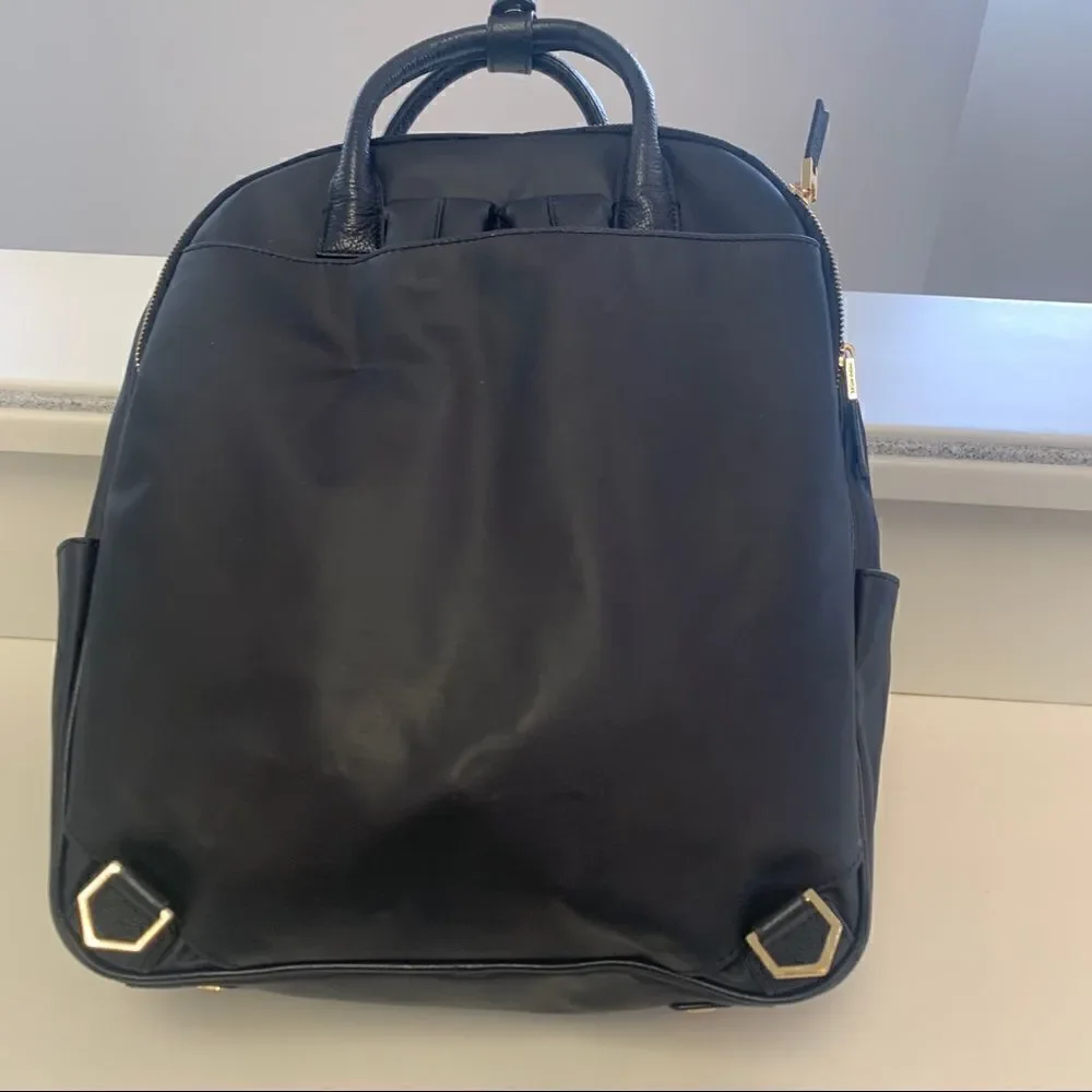India Hicks excellent used